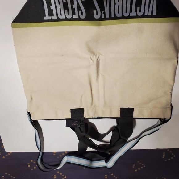BRAND NEW VICTORIA SECRET TOTE BAG - Picture 5 of 16
